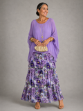 Lila mit Blumen