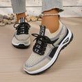 Beige mit Schwarz